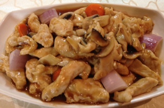 Chinese Restaurant Malta Chicken with Mushroom